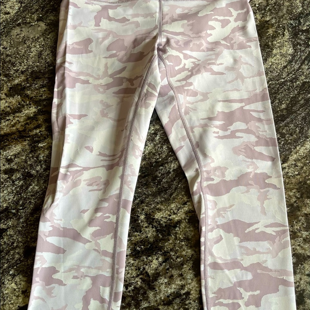Lululemon wunder under high-rise tight 25 inch